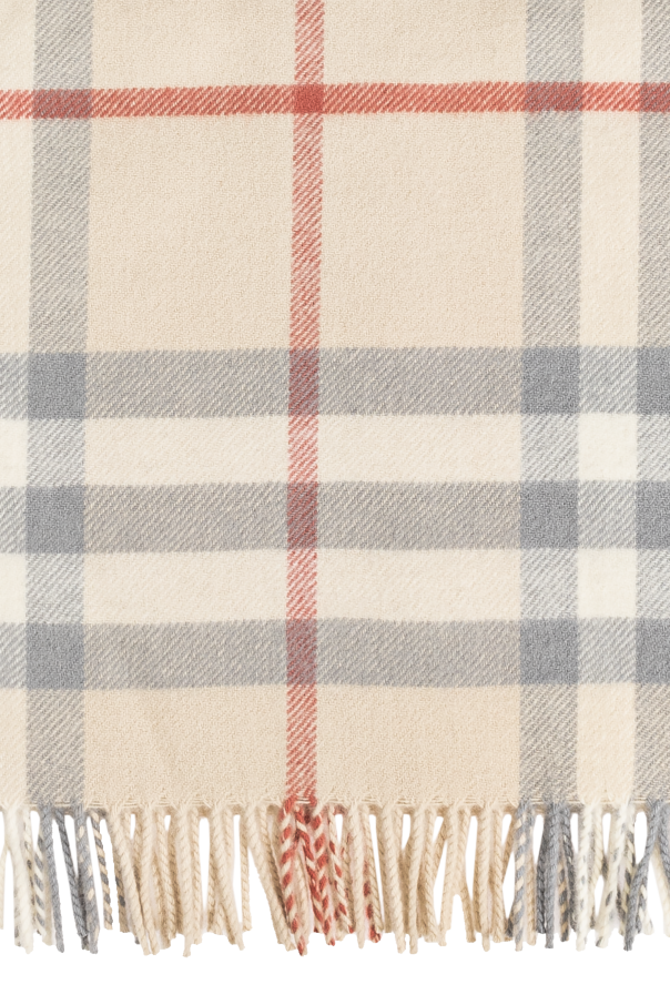 Baby buy Burberry classic plaid scarf!